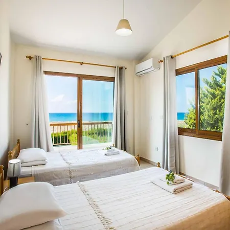 Dimitris Blue Bay Villa *